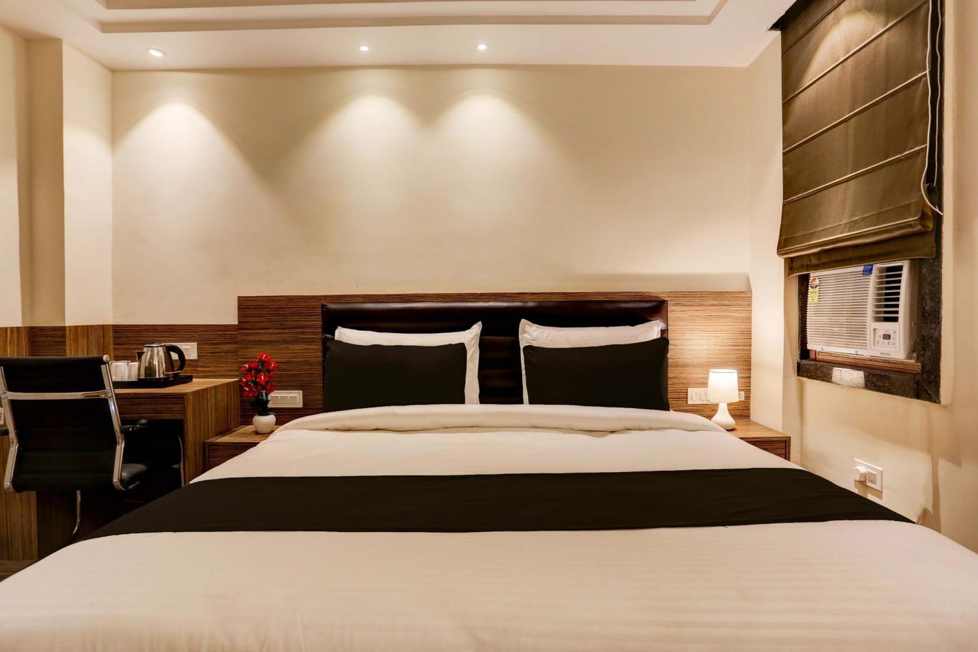 Super Collection O Stargaze Hotel กานปูร์ ภายนอก รูปภาพ